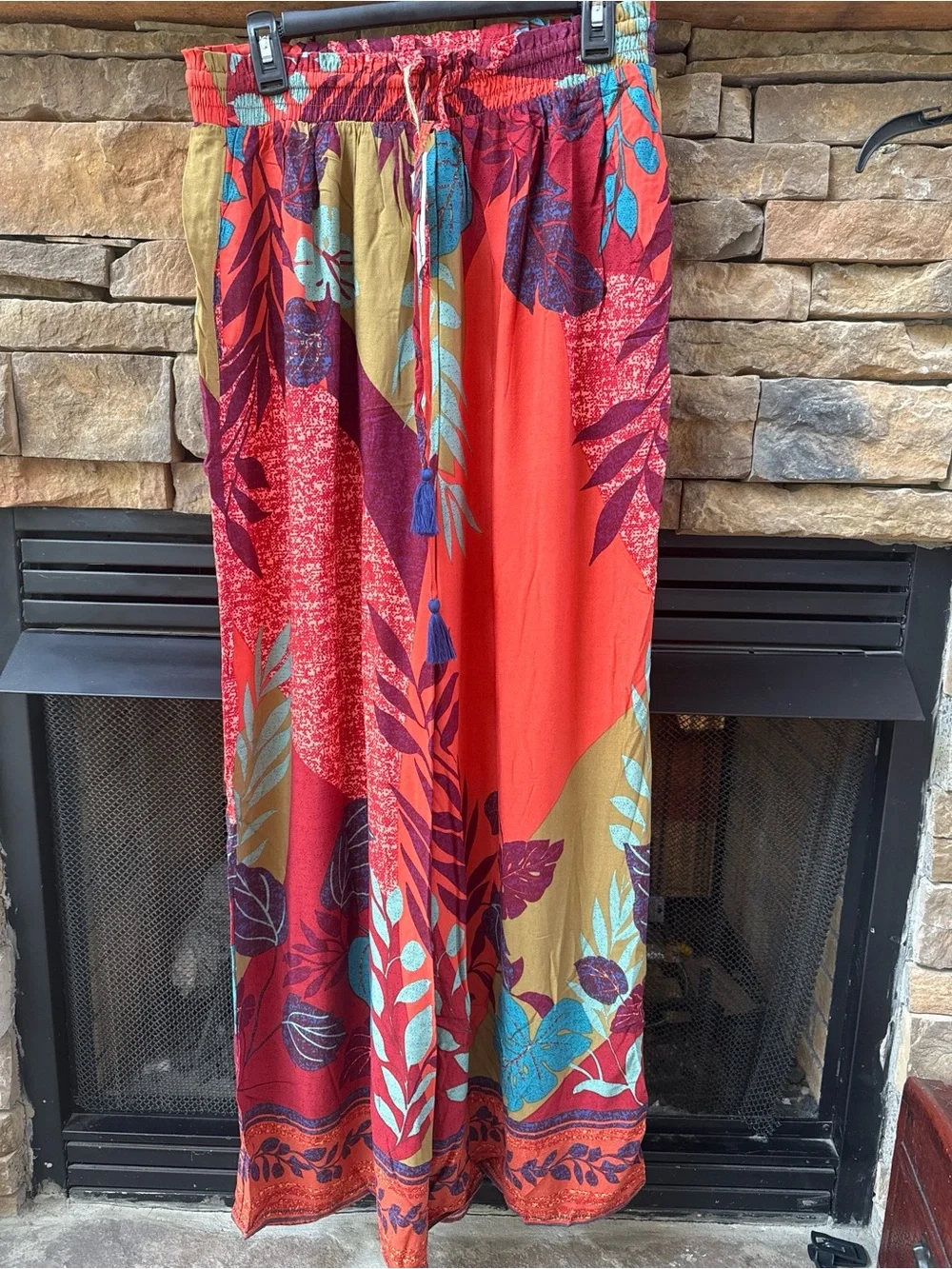 Easel Boho Tropical Red Teal Floral Wide-Leg Flowy Pull On Pants